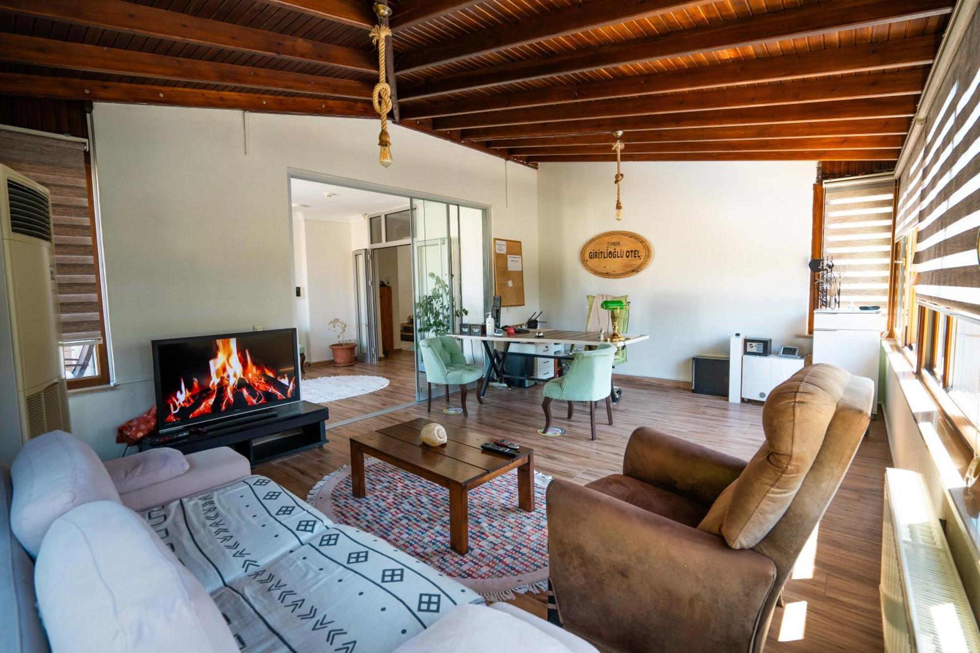 Cunda Giritlioglu Otel Adult Only Ayvalı Eksteriør bilde