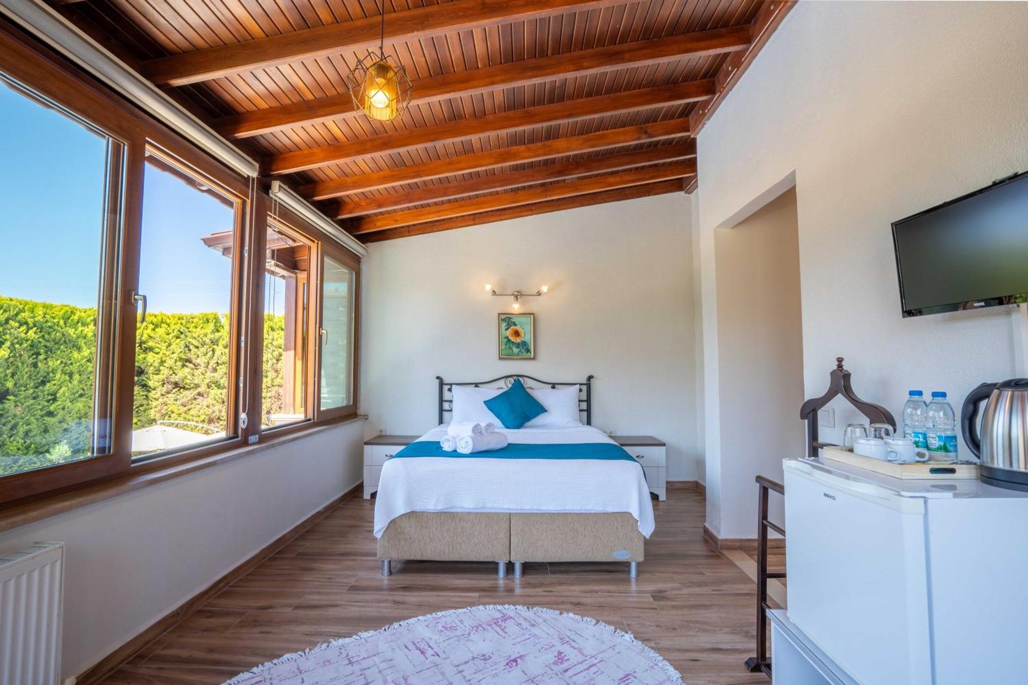 Cunda Giritlioglu Otel Adult Only Ayvalı Eksteriør bilde